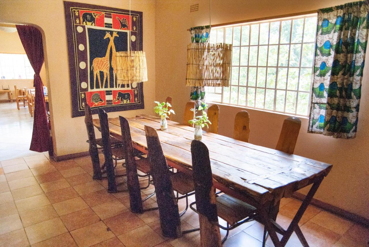 Blend Lodge And Kitchen - Pakachere Zomba Exterior foto