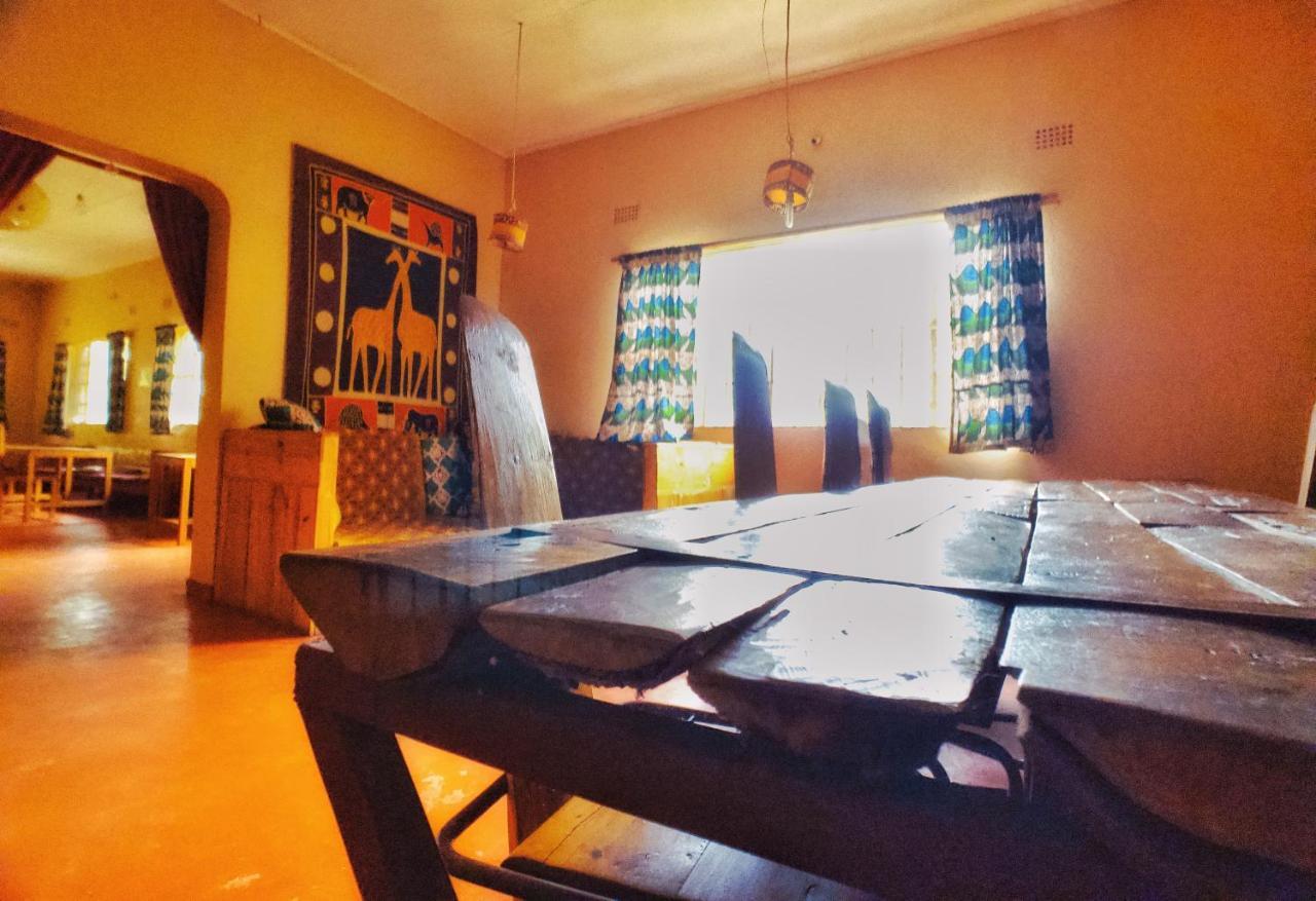 Blend Lodge And Kitchen - Pakachere Zomba Exterior foto