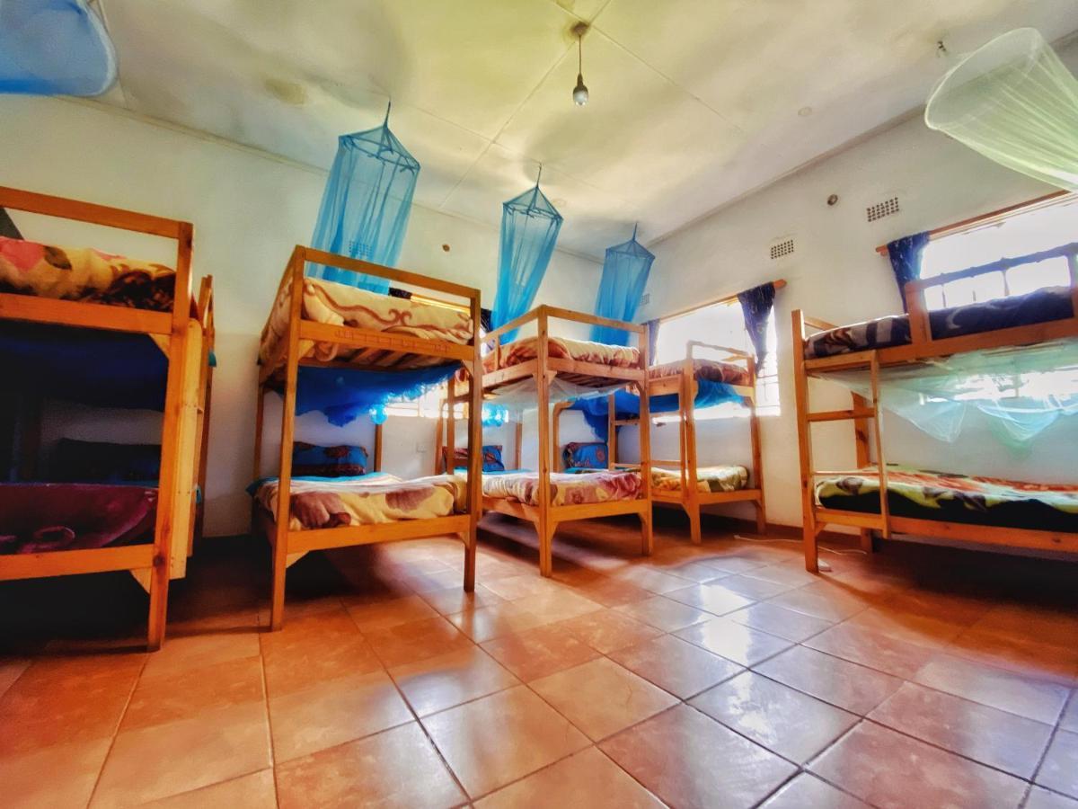 Blend Lodge And Kitchen - Pakachere Zomba Exterior foto