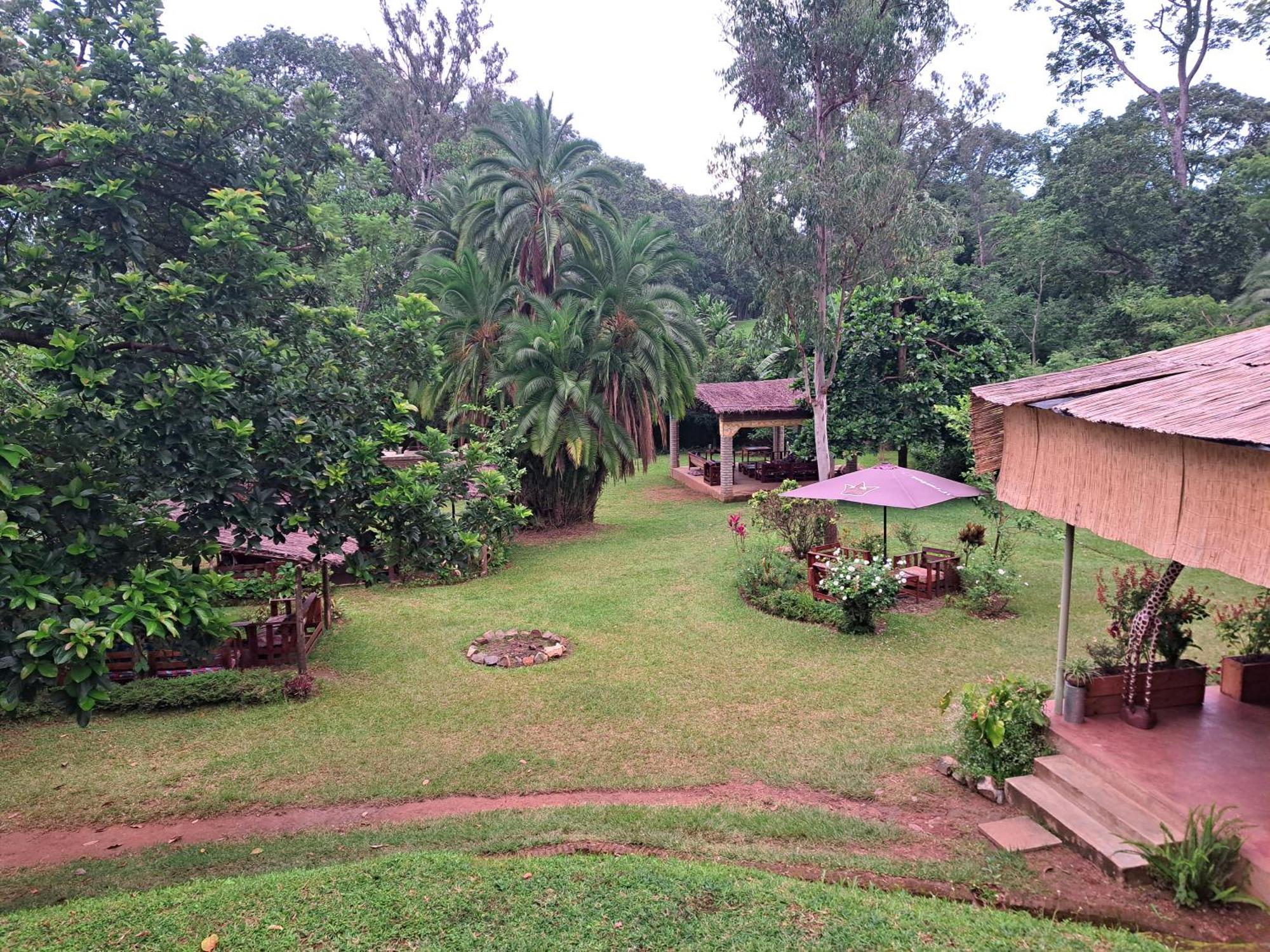 Blend Lodge And Kitchen - Pakachere Zomba Exterior foto